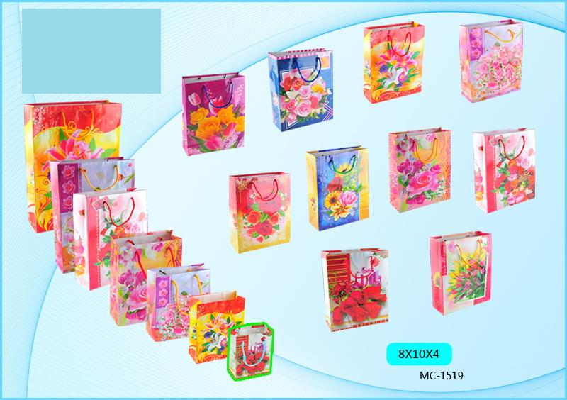 Подарочный пакет: бумажный, рисунок-цветы /ассорти/, 8,0*10,0*4,0 см.