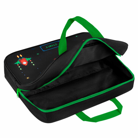 Папка на молнии с ручками BRAUBERG А4, 1 отделение, полиэстер, 80 мм, "Space strike"