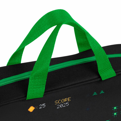 Папка на молнии с ручками BRAUBERG А4, 1 отделение, полиэстер, 80 мм, "Space strike"