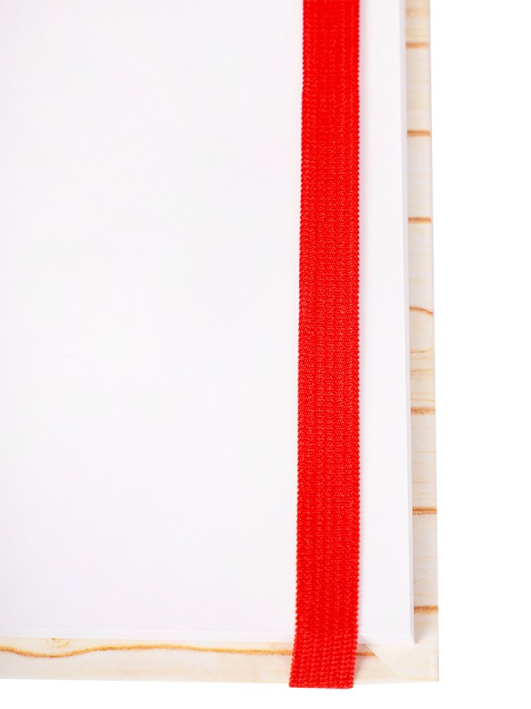 Скетчбук 200х200 Акварельный Сладости (7БЦ, мат лам+твин лак, 20л, 200г, на резинке) С20-4081