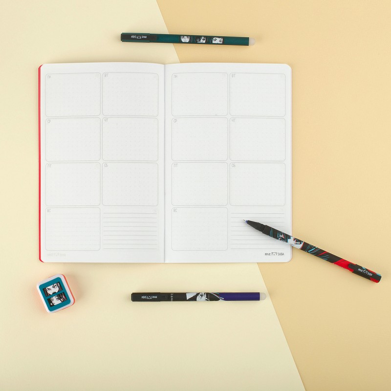 Планер недатированный, 32л., 135*210мм, на скобе MESHU Black and white, матовая ламинация, выб. лак