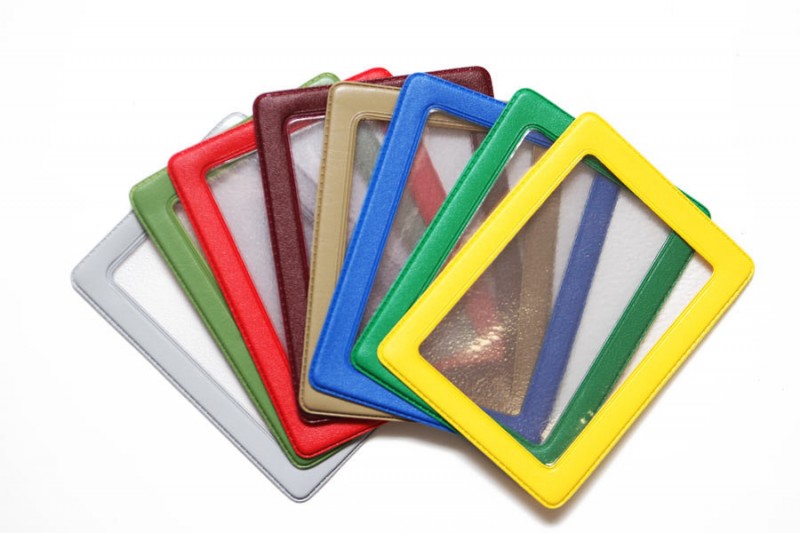 Обложка-карман для проездных документов, ПВХ, в цветной рамке, ассорти, 69*92
