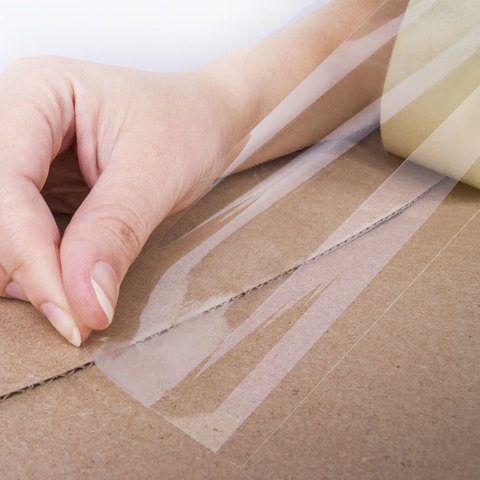 Клейкая лента упаковочная 72 мм x 66 м, прозрачная, толщина 40 микрон, STAFF